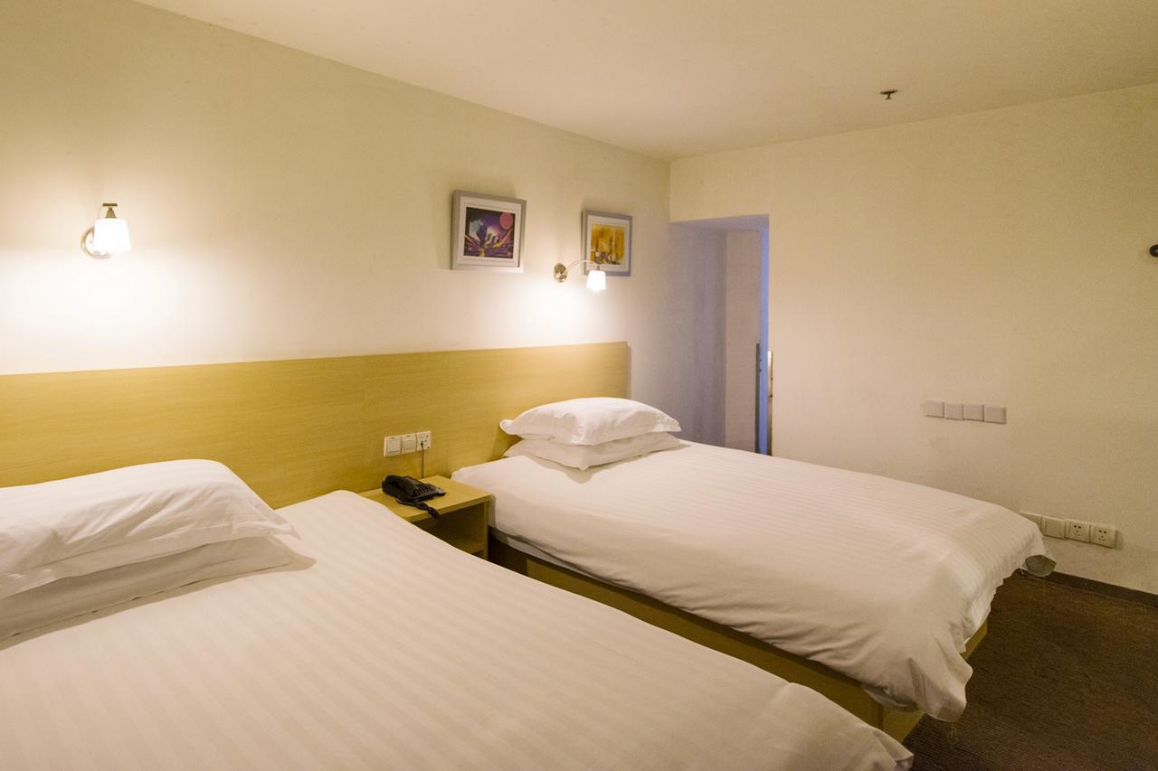 Motel Zhenjiang Jiefang Road ภายนอก รูปภาพ